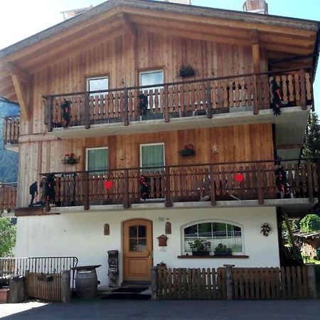 Ciasa Ciampedie Vigo di Fassa Buitenkant foto
